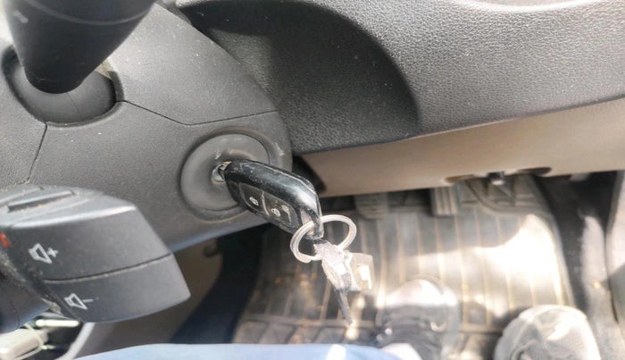 2018 Renault Duster RXL PETROL, Petrol, Manual, 33,174 km, interior