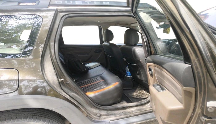 2018 Renault Duster RXL PETROL, Petrol, Manual, 33,174 km, interior