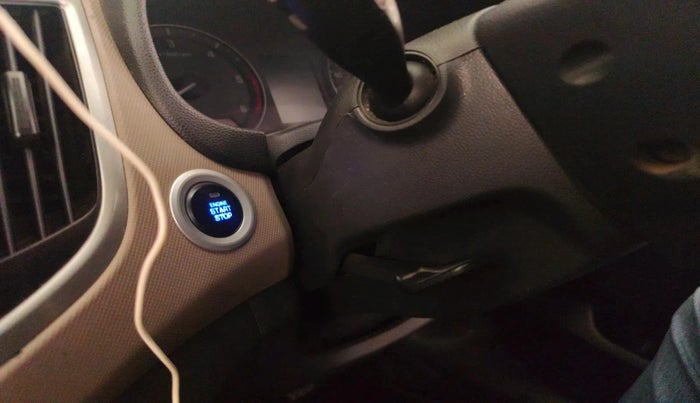 2017 Hyundai Creta SX (O) 1.6 DIESEL, Diesel, Manual, 87,514 km, interior