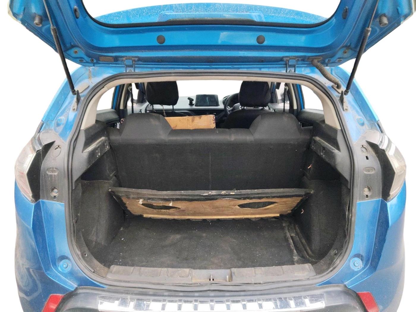 2018 Tata NEXON XE DIESEL, Diesel, Manual, 76,709 km, exterior