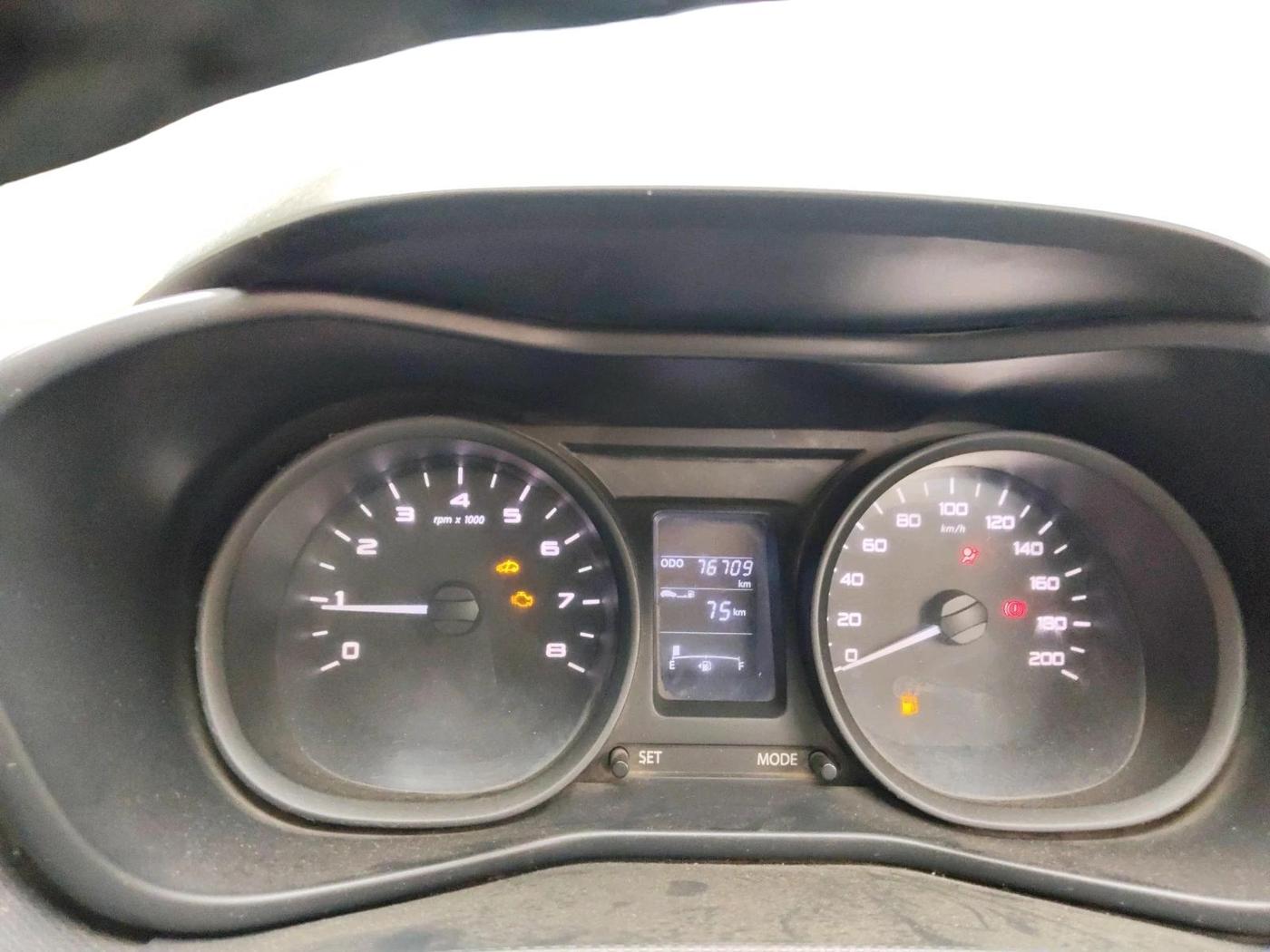 2018 Tata NEXON XE DIESEL, Diesel, Manual, 76,709 km, interior