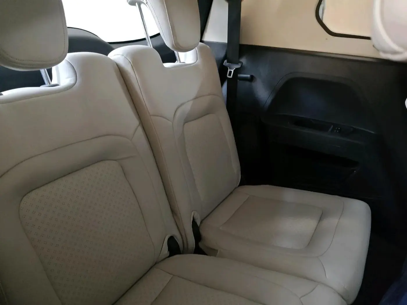 2023 Tata Safari XT PLUS, Diesel, Manual, 88,491 km, interior