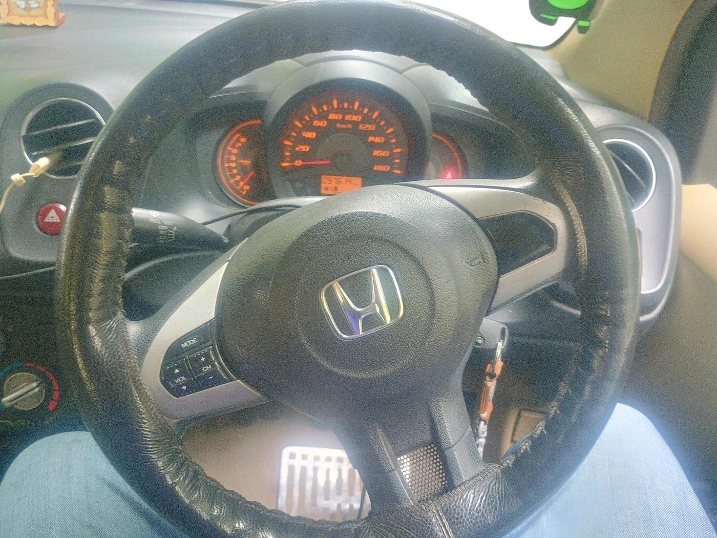 2014 Honda Amaze 1.2L I-VTEC S, Petrol, Manual, 57,614 km, interior