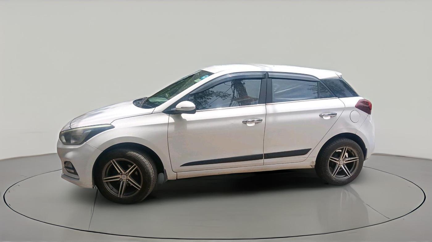 2018 Hyundai Elite i20 SPORTZ 1.4 CRDI, Diesel, Manual, 1,16,487 km, exterior