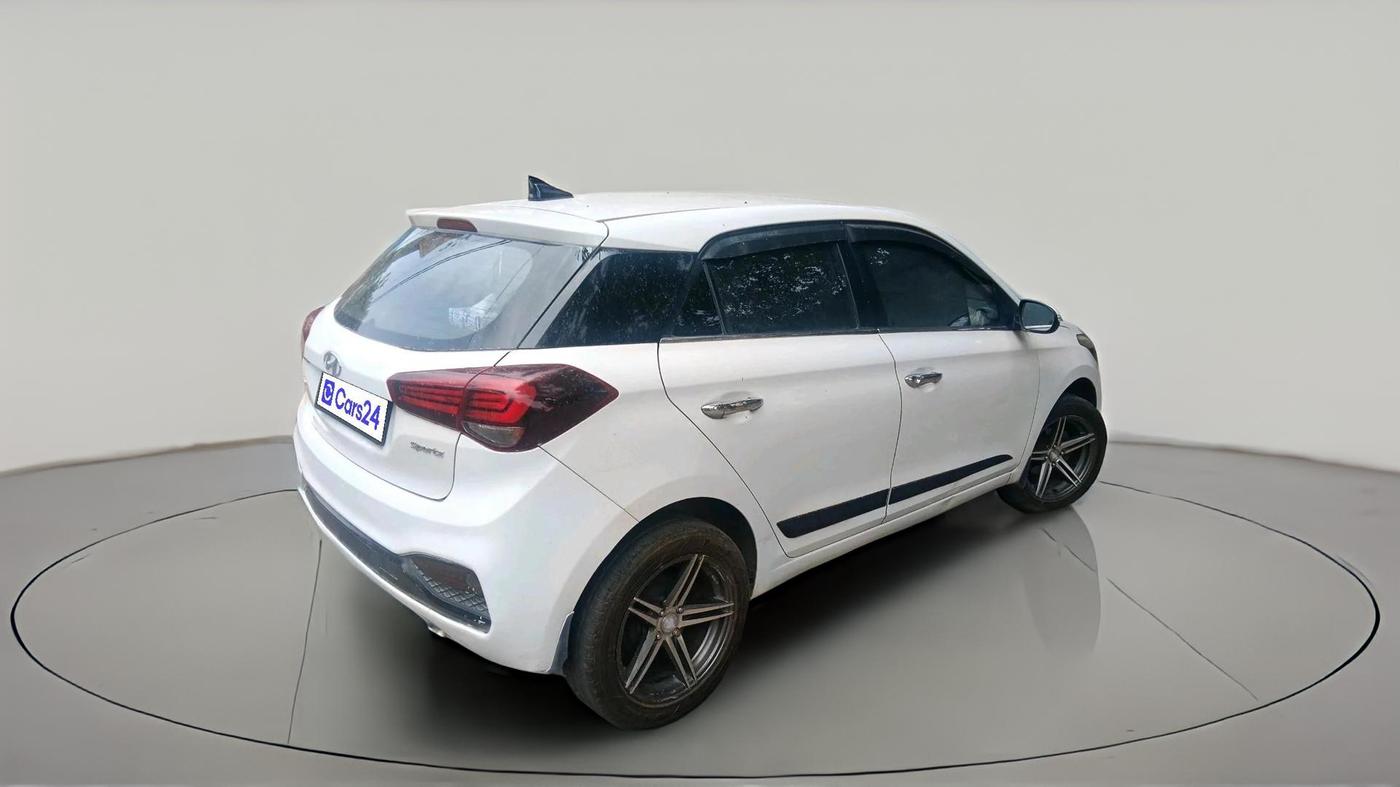 2018 Hyundai Elite i20 SPORTZ 1.4 CRDI, Diesel, Manual, 1,16,487 km, exterior