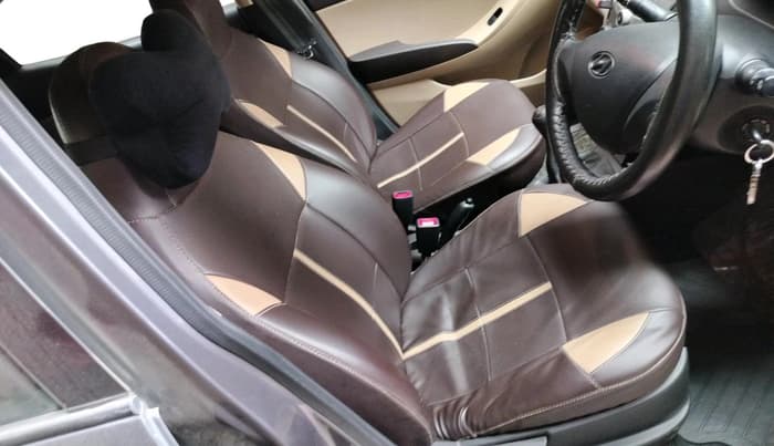 2017 Hyundai Eon MAGNA +, Petrol, Manual, 55,893 km, interior