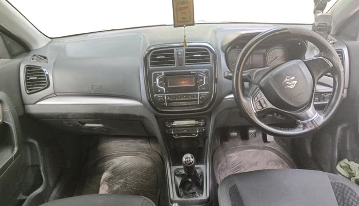 2016 Maruti Vitara Brezza ZDI, Diesel, Manual, 1,41,546 km, interior