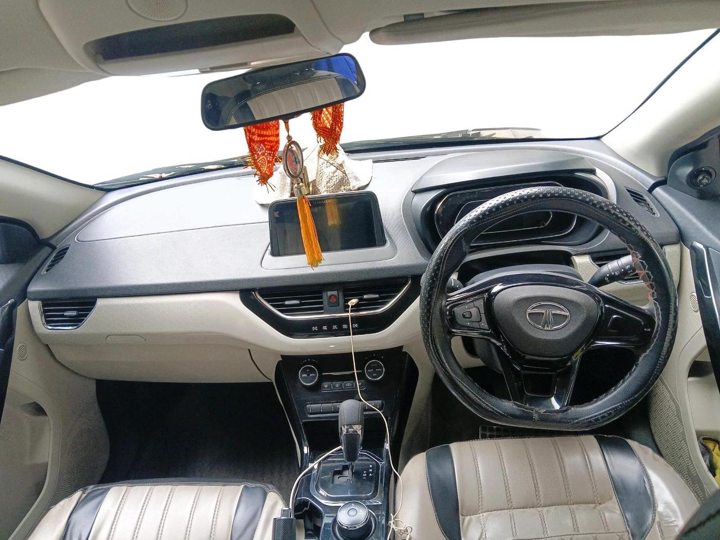 2023 Tata NEXON XZA PLUS PETROL, Petrol, Automatic, 94,386 km, interior