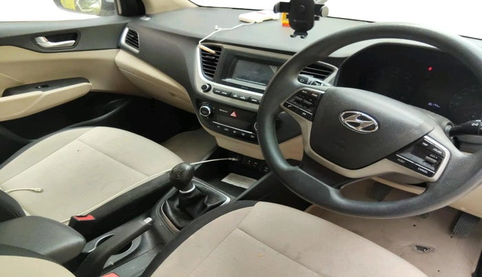 2018 Hyundai Verna 1.6 EX CRDI, Diesel, Manual, 36,174 km, interior