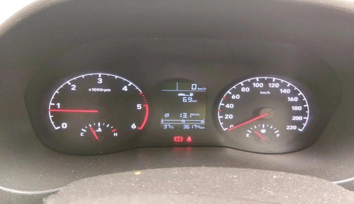 2018 Hyundai Verna 1.6 EX CRDI, Diesel, Manual, 36,174 km, interior