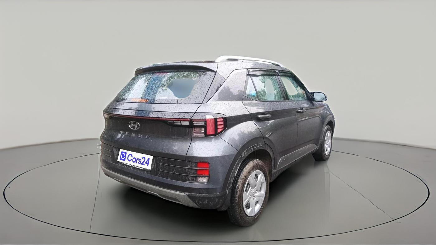 2022 Hyundai VENUE SX 1.2 PETROL, Petrol, Manual, 17,135 km, exterior