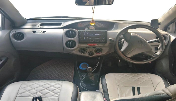 2011 Toyota Etios G, CNG, Manual, 1,17,667 km, interior