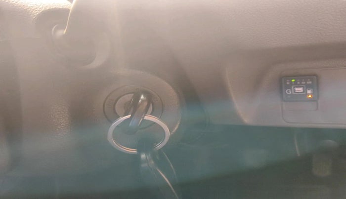 2011 Toyota Etios G, CNG, Manual, 1,17,667 km, interior