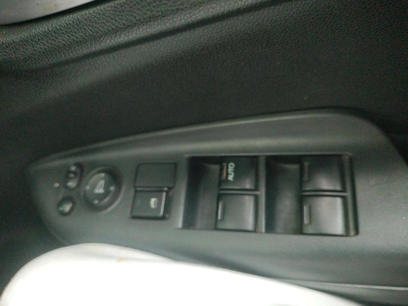 2016 Honda Jazz 1.2L I-VTEC V AT, Petrol, Automatic, 1,09,403 km, interior