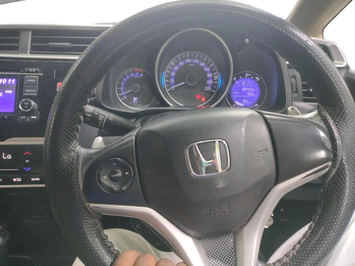 2016 Honda Jazz 1.2L I-VTEC V AT, Petrol, Automatic, 1,09,403 km, interior