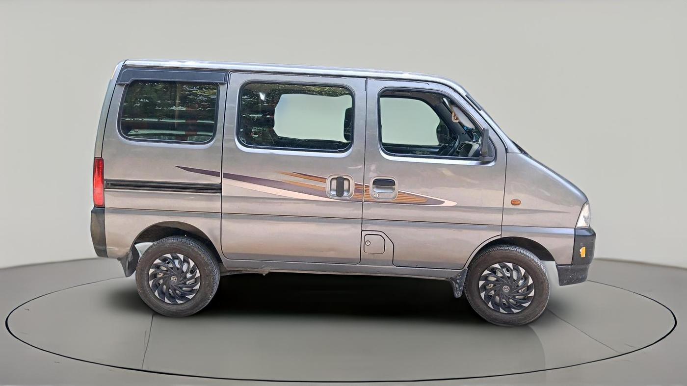 2022 Maruti Eeco 5 STR AC CNG (O), CNG, Manual, 45,339 km, exterior