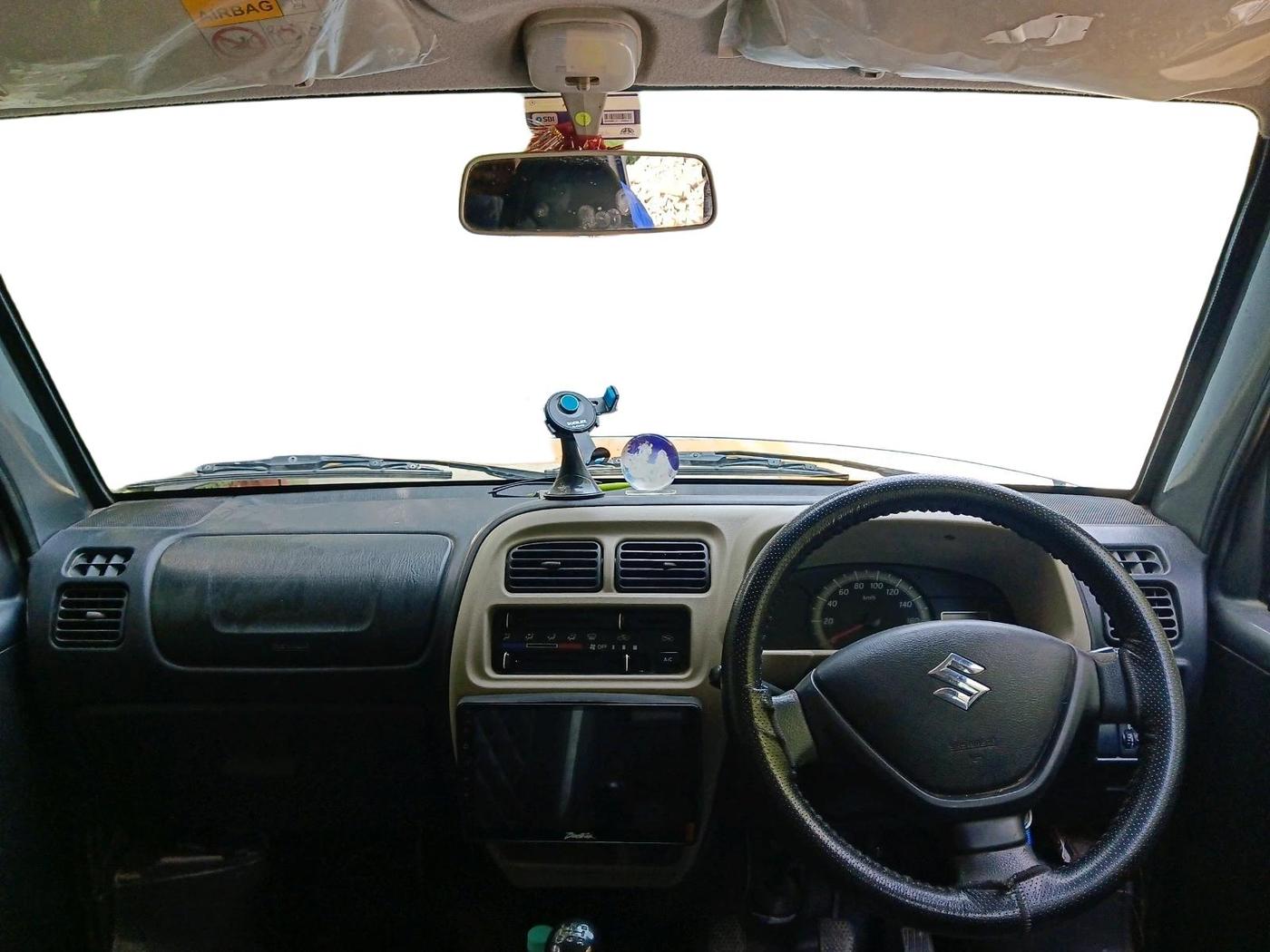 2022 Maruti Eeco 5 STR AC CNG (O), CNG, Manual, 45,339 km, interior