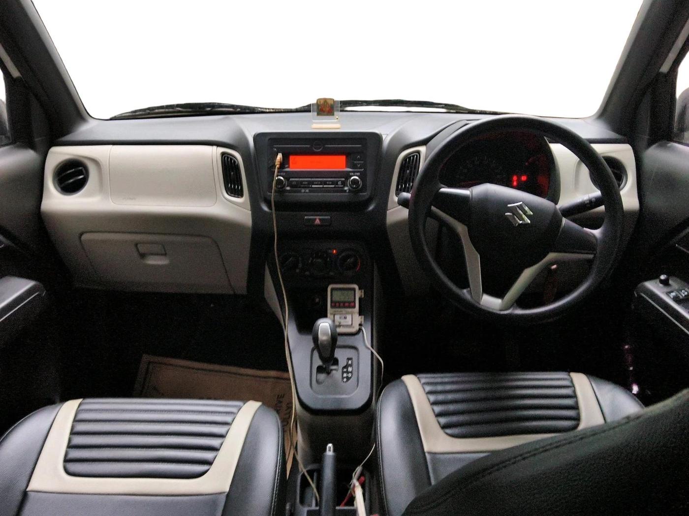 2025 Maruti New Wagon-R VXI 1.0 AMT, Petrol, Automatic, 22,996 km, interior