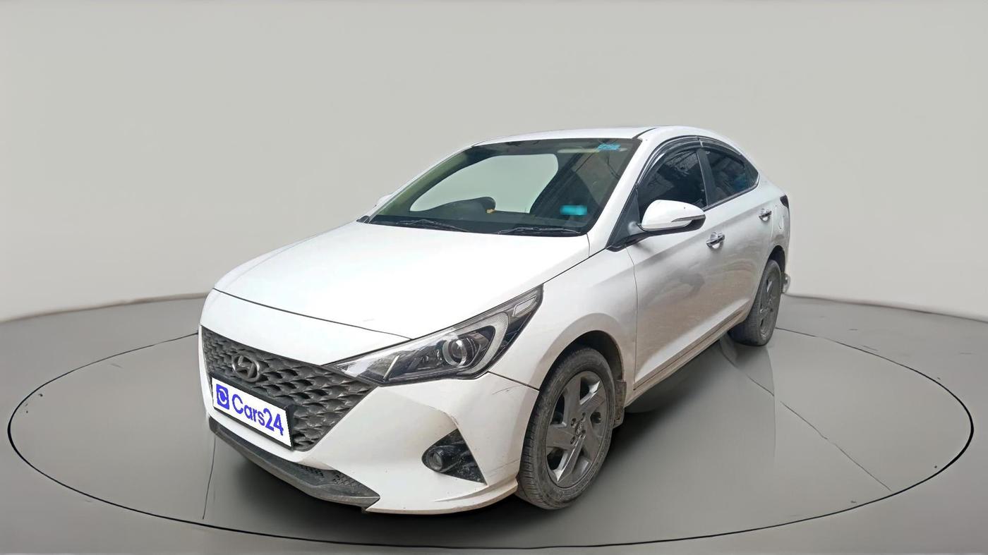 2022 Hyundai Verna SX 1.5 VTVT, Petrol, Manual, 68,306 km, exterior
