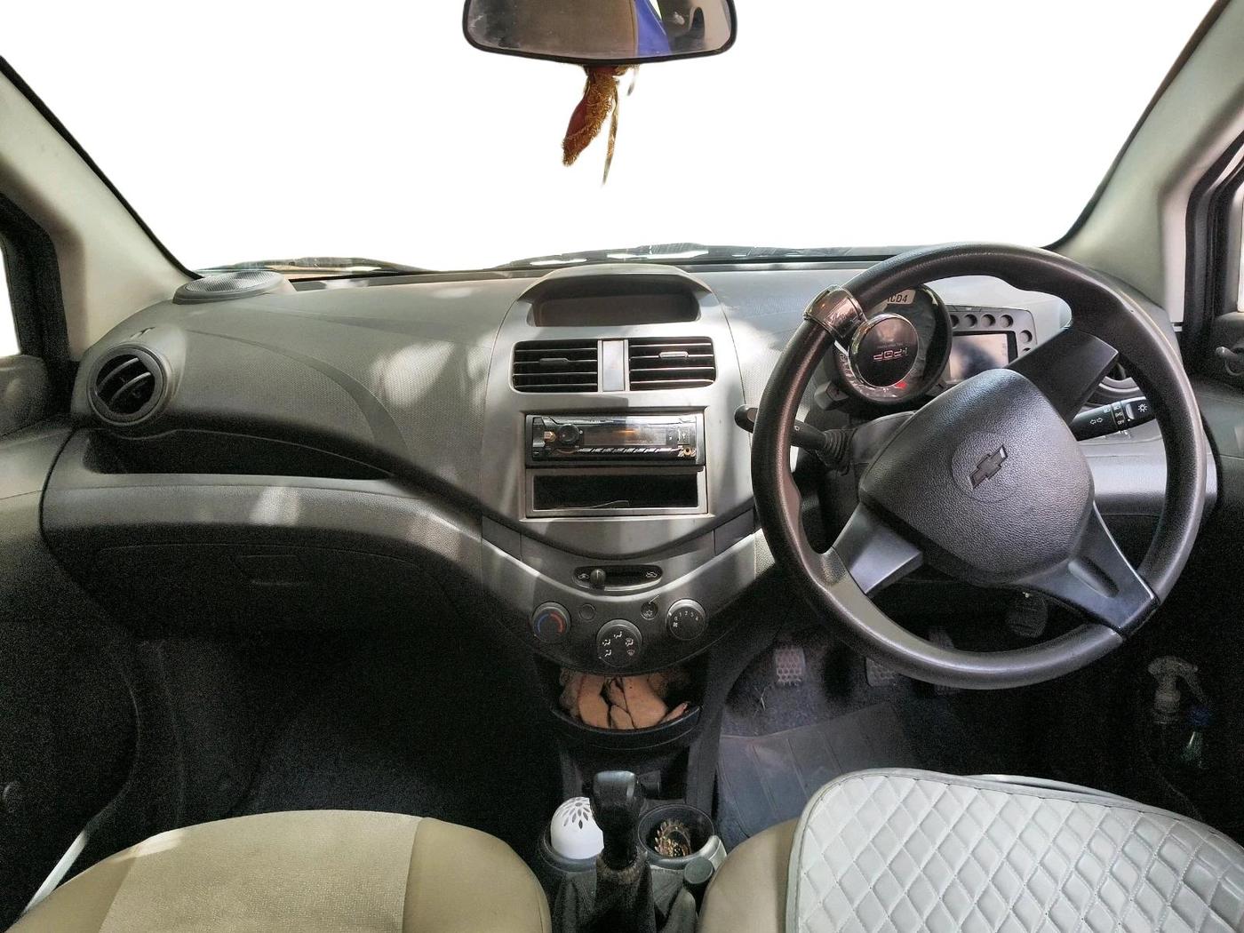 2011 Chevrolet Beat PS PETROL, Petrol, Manual, 33,564 km, interior