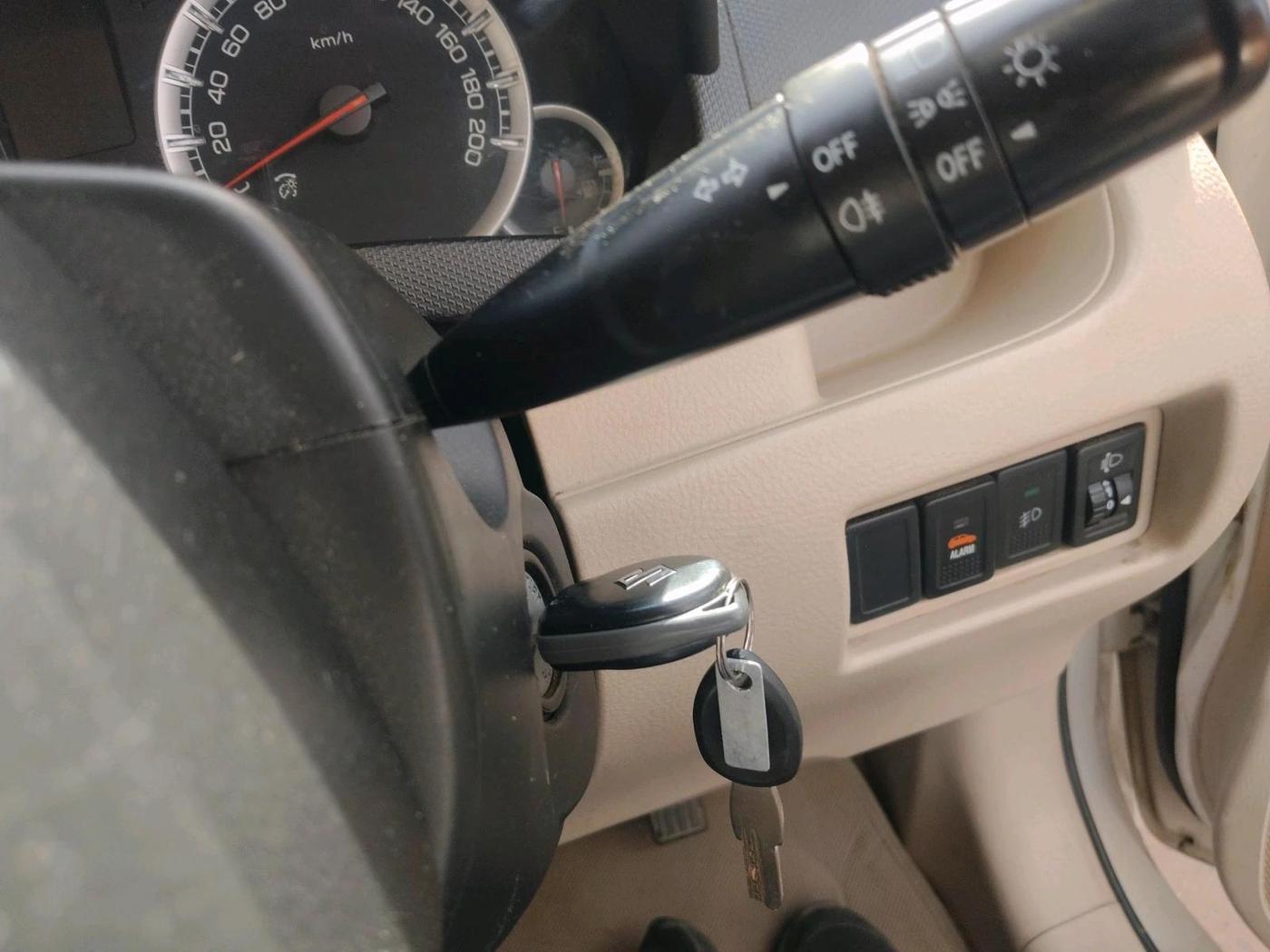 2014 Maruti Swift Dzire VXI, Petrol, Manual, 80,681 km, interior