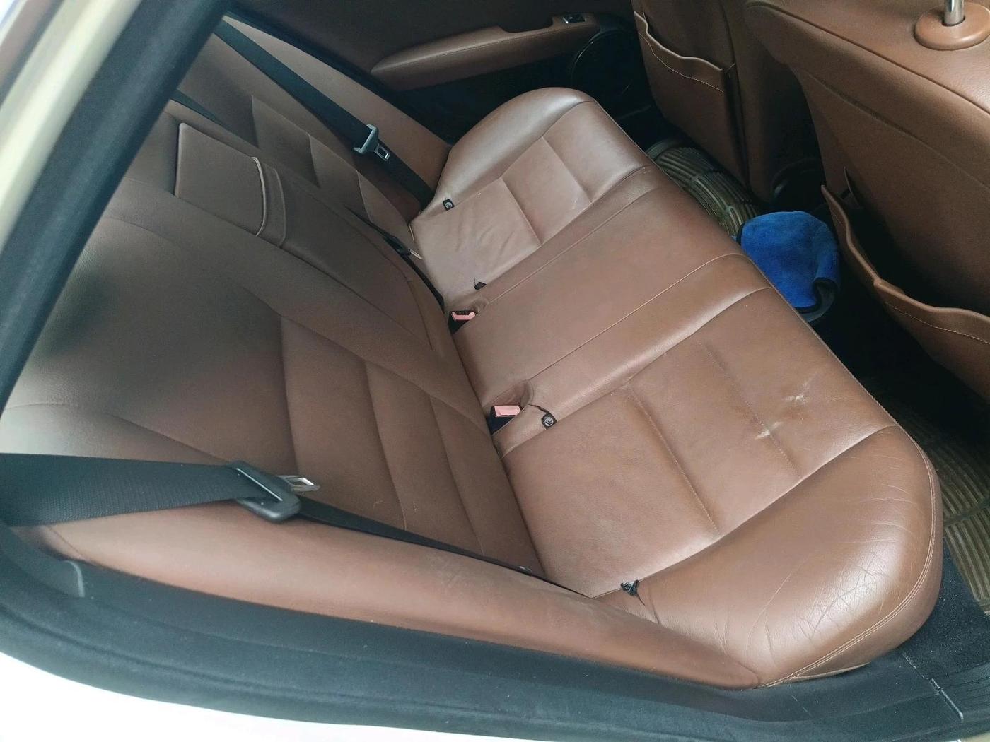 2011 Mercedes Benz C Class 200 CGI AT CLASSIC, Petrol, Automatic, 72,952 km, interior