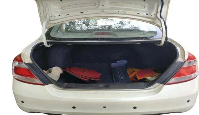 2013 Renault Scala RXL PETROL, Petrol, Manual, 15,924 km, exterior