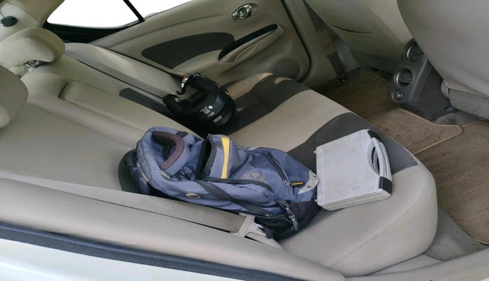 2013 Renault Scala RXL PETROL, Petrol, Manual, 15,924 km, interior