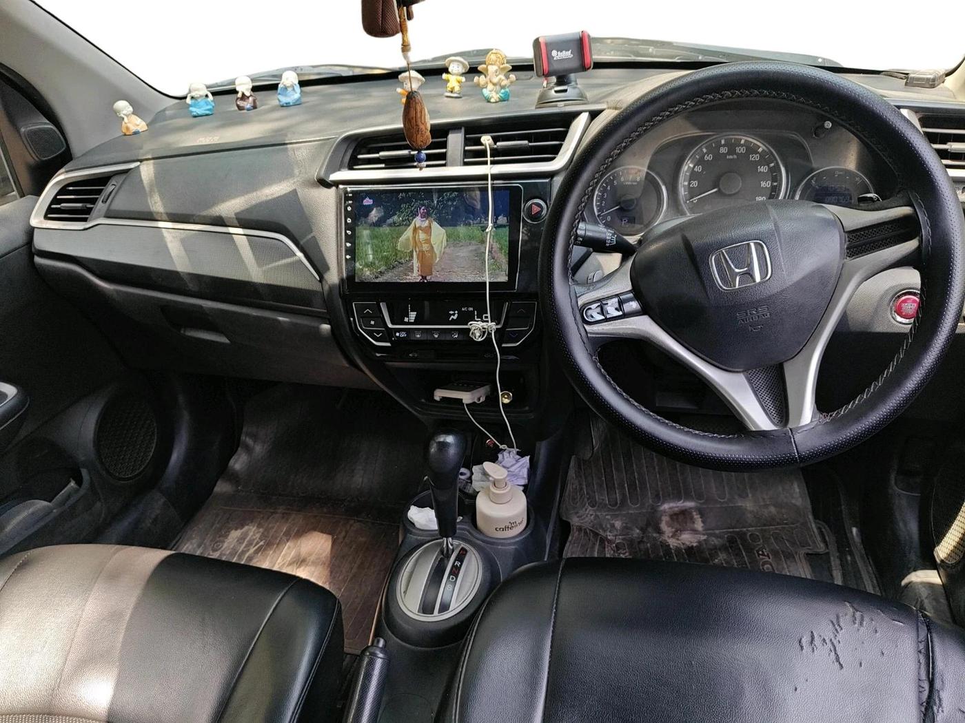 2016 Honda BR-V 1.5L I-VTEC V CVT, CNG, Automatic, 90,769 km, interior