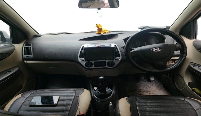 2013 Hyundai i20 MAGNA (O) 1.2, CNG, Manual, 76,942 km, interior