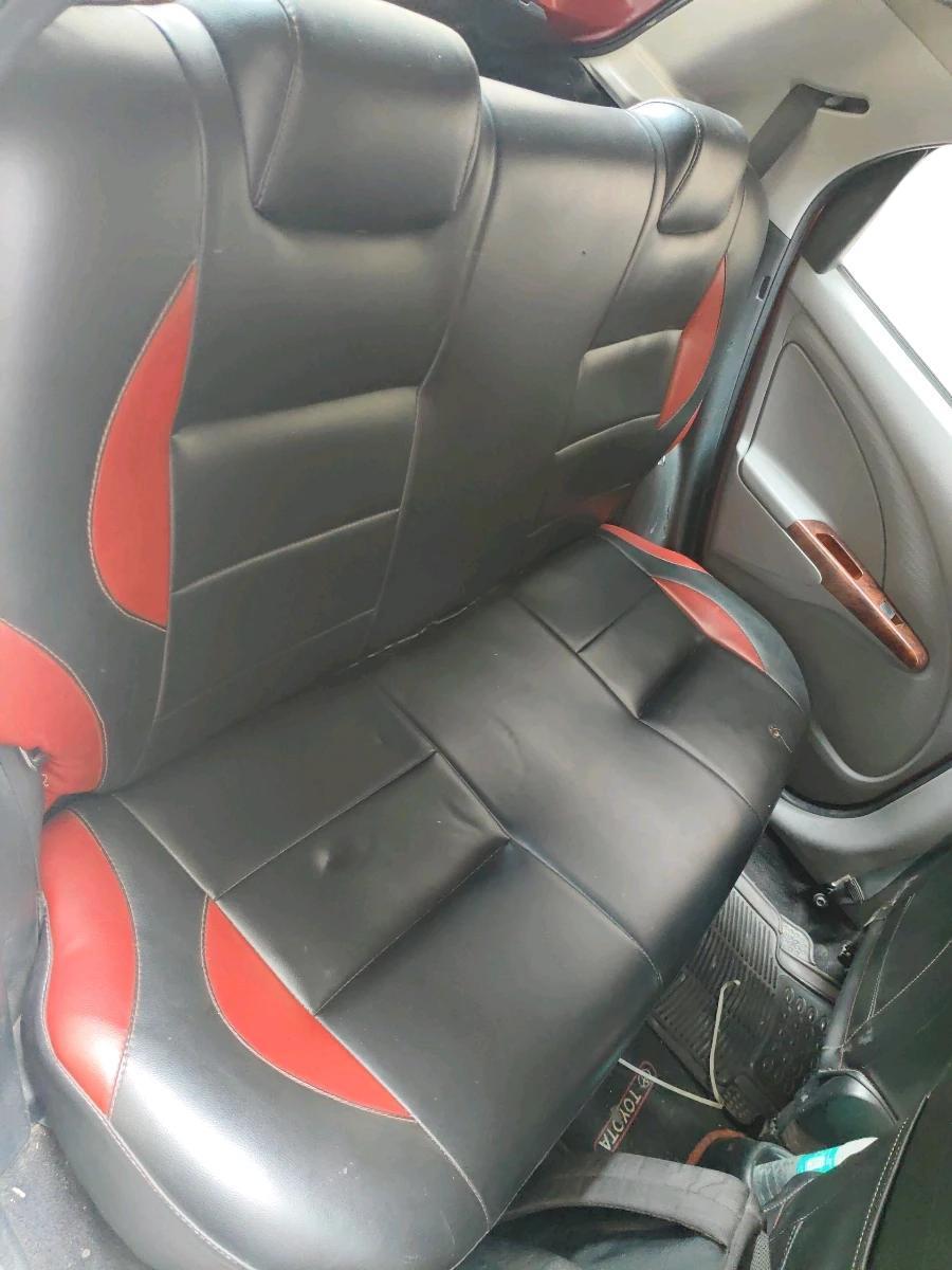 2011 Toyota Etios Liva G, Petrol, Manual, 64,873 km, interior