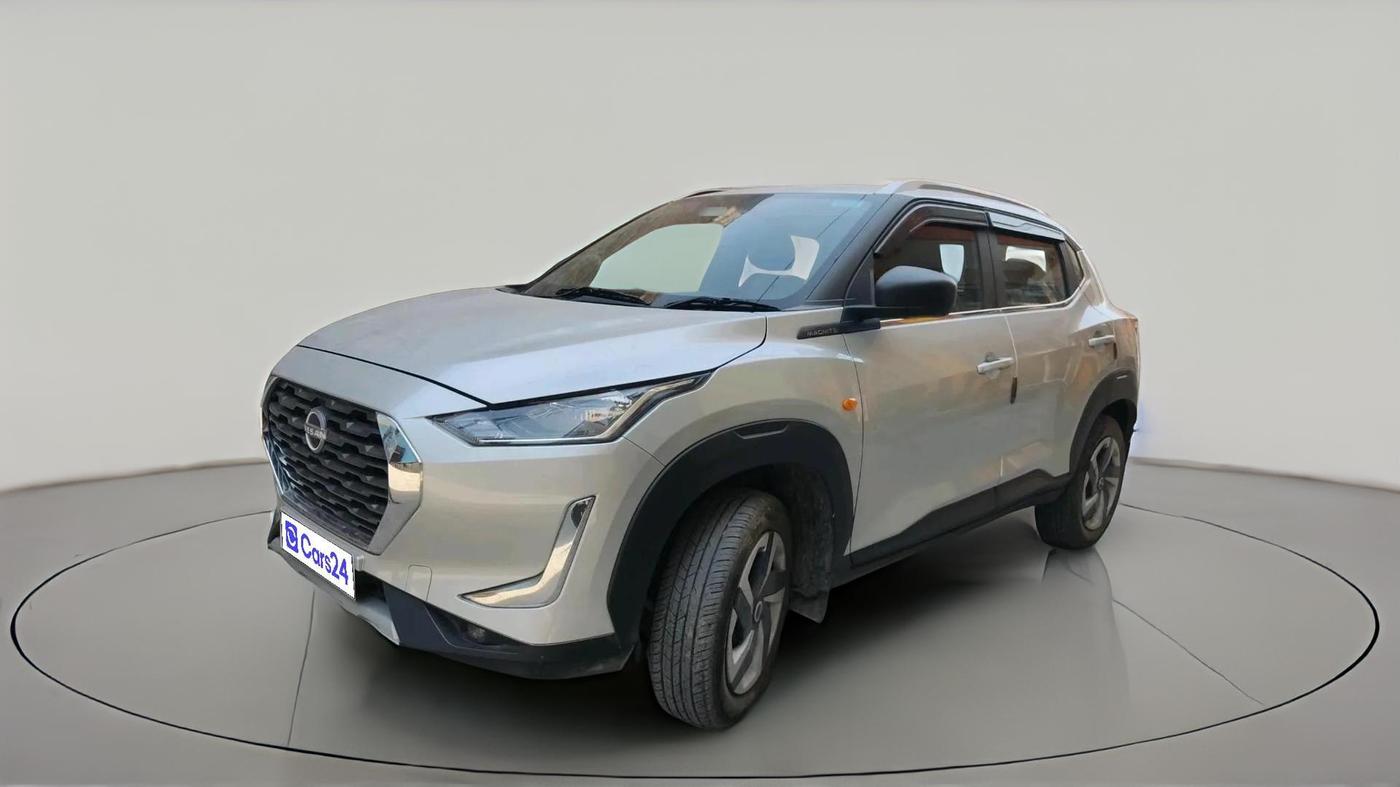 2024 Nissan MAGNITE  XE AMT EZ Shift, Petrol, Automatic, 3,672 km, exterior