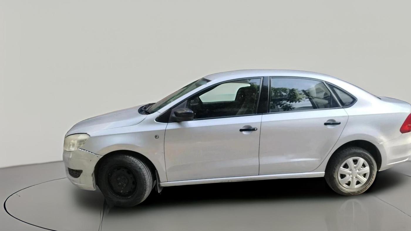 2012 Skoda Rapid 1.6 MPI ACTIVE, Petrol, Manual, 92,356 km, exterior