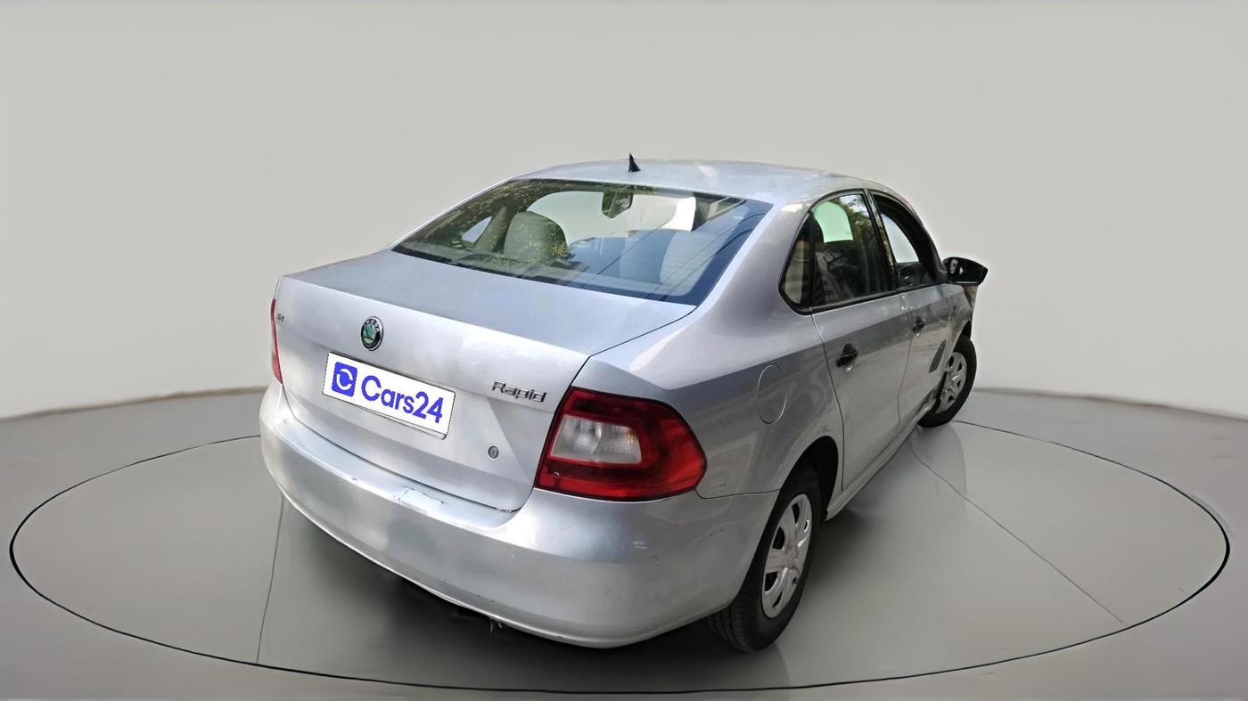 2012 Skoda Rapid 1.6 MPI ACTIVE, Petrol, Manual, 92,356 km, exterior