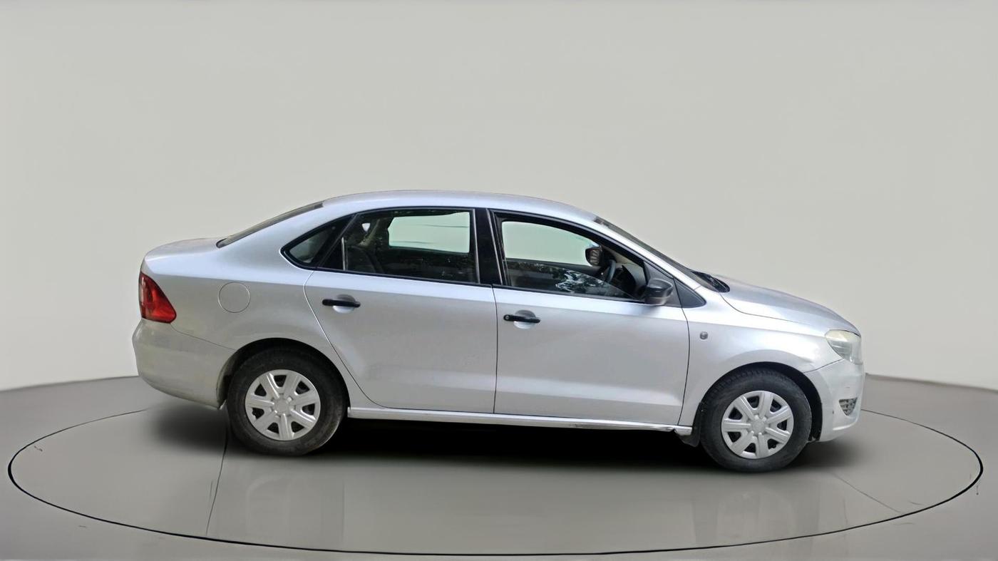 2012 Skoda Rapid 1.6 MPI ACTIVE, Petrol, Manual, 92,356 km, exterior