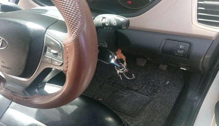 2017 Hyundai Elite i20 SPORTZ 1.2, Petrol, Manual, 87,469 km, interior