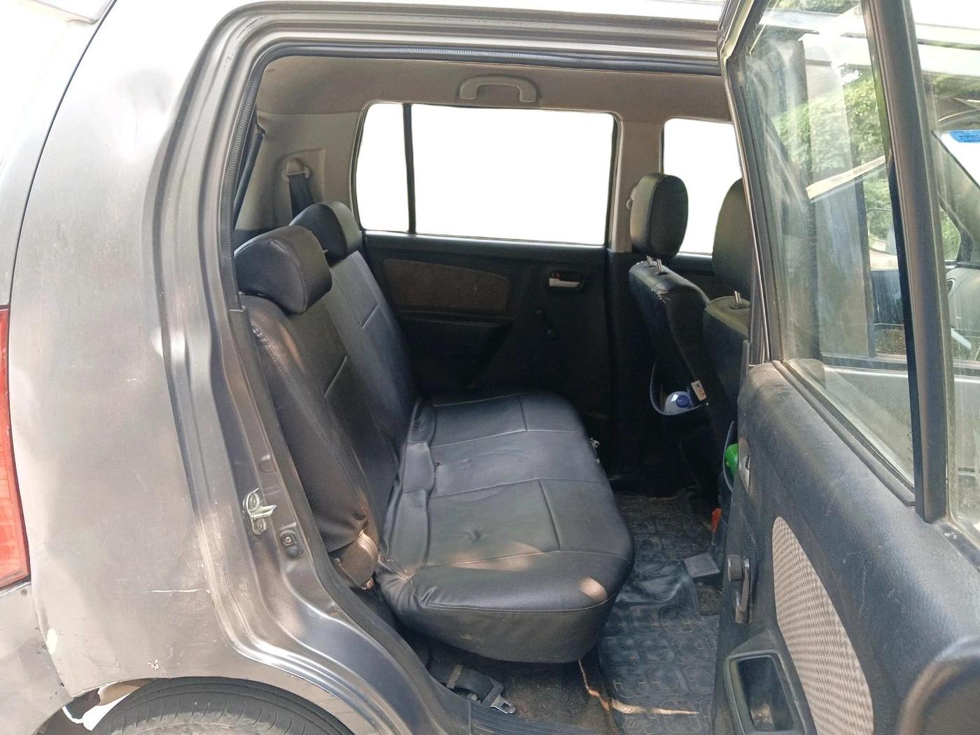 2014 Maruti Wagon R 1.0 LXI CNG, CNG, Manual, 94,155 km, interior