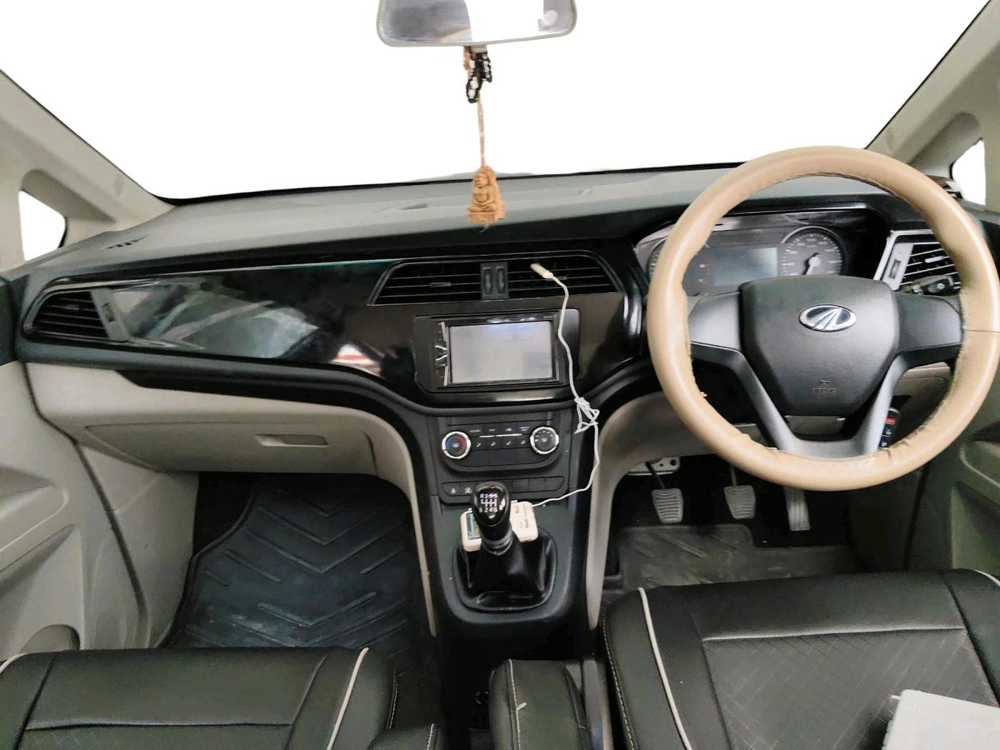 2019 Mahindra MARAZZO M4 7 STR, Diesel, Manual, 48,366 km, interior