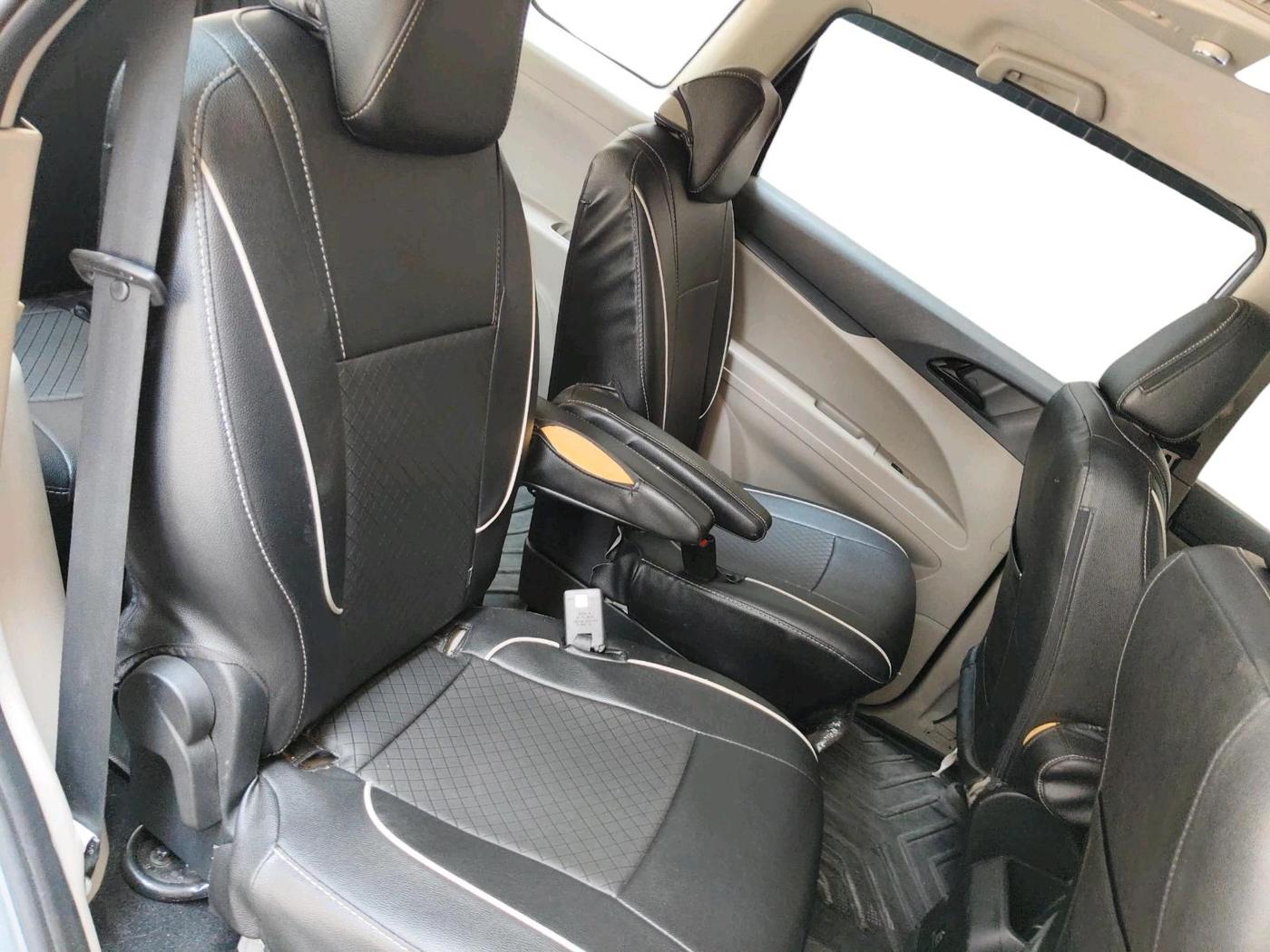 2019 Mahindra MARAZZO M4 7 STR, Diesel, Manual, 48,366 km, interior