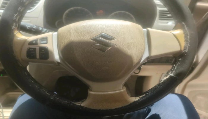 2014 Maruti Ertiga ZXI, Petrol, Manual, 61,380 km, interior