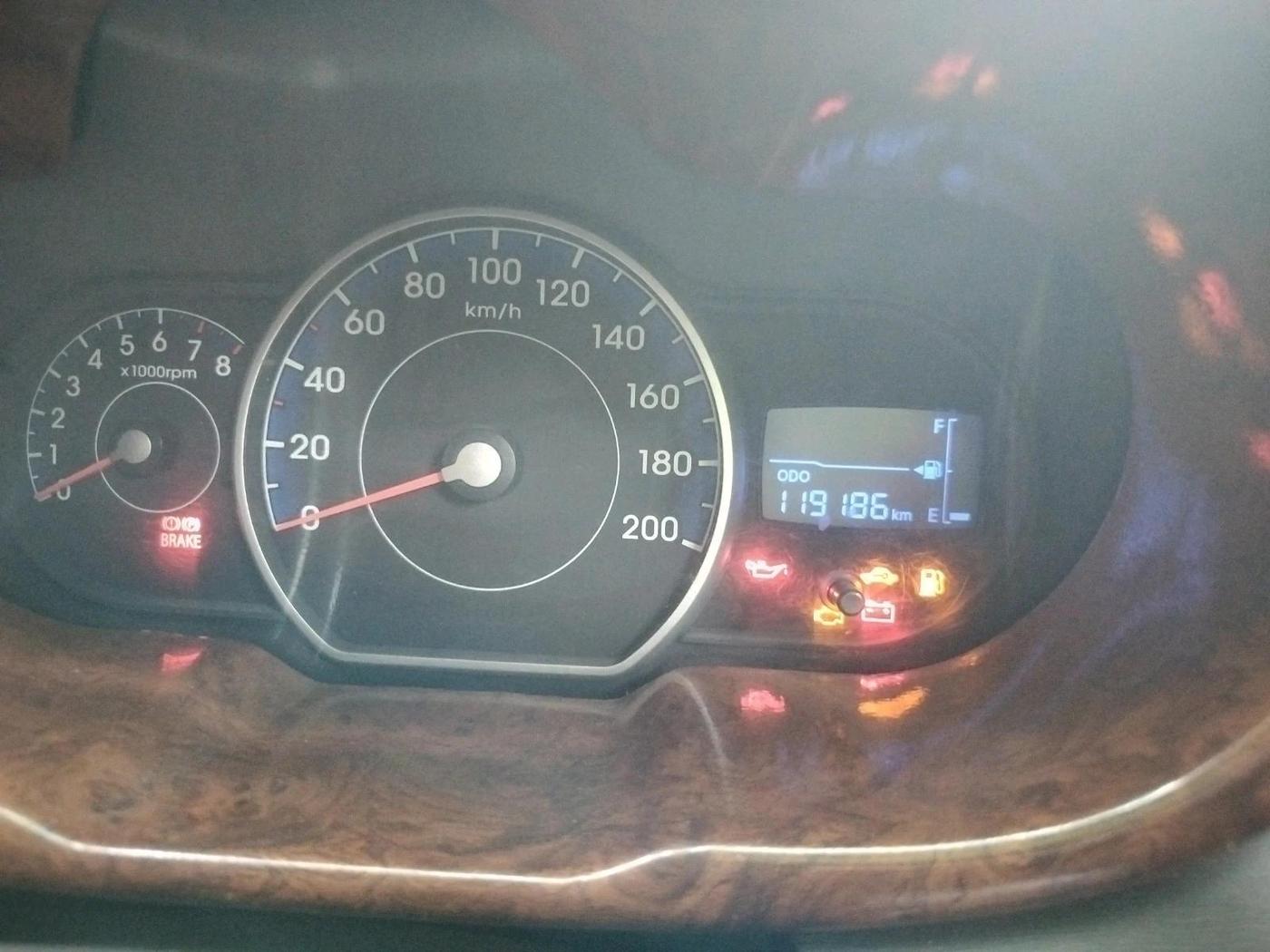 2011 Hyundai i10 MAGNA 1.2, Petrol, Manual, 1,19,186 km, interior