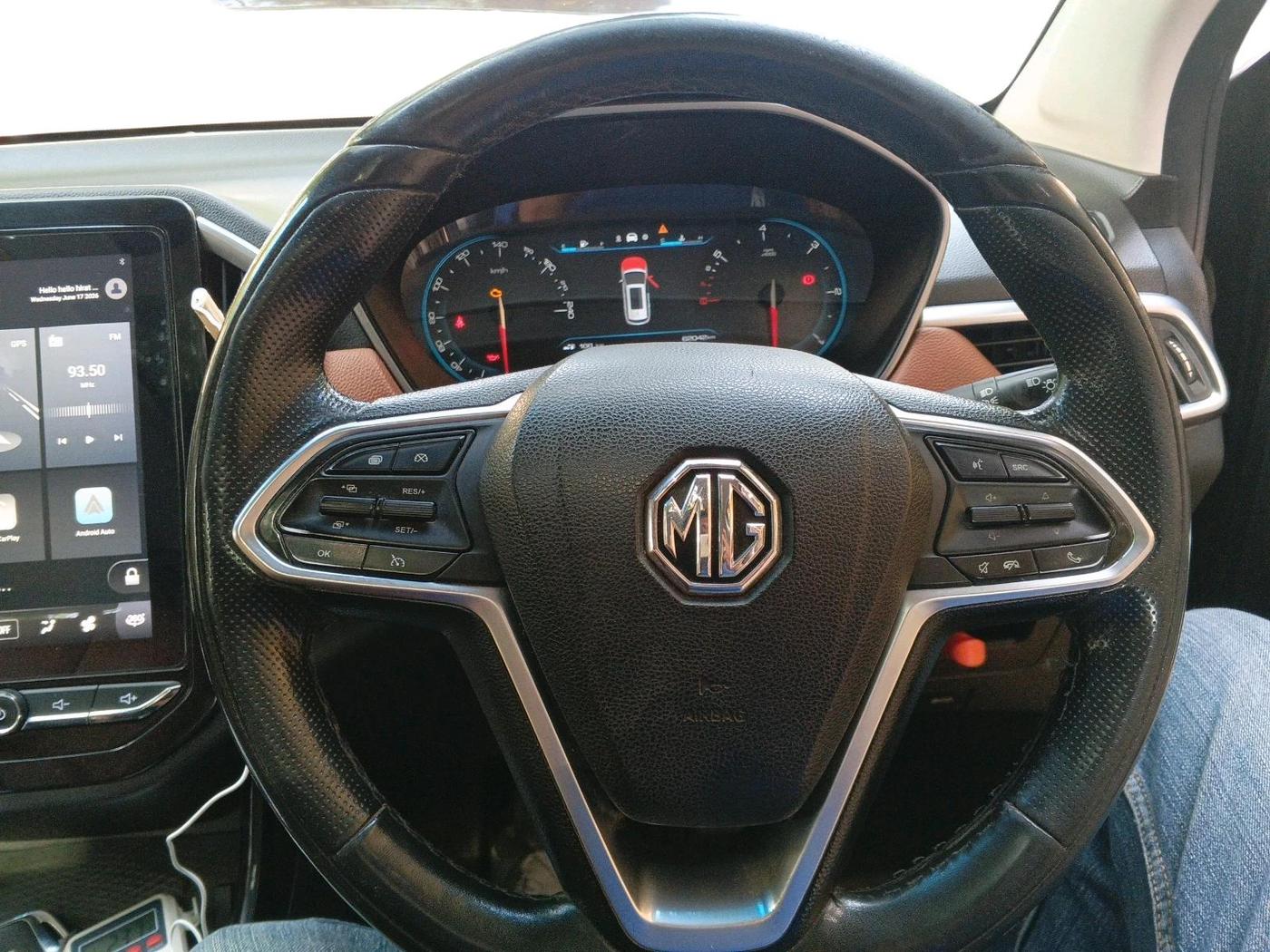 2022 MG HECTOR PLUS SHARP 1.5 PETROL TURBO HYBRID MT 6-STR, Petrol, Manual, 62,042 km, interior