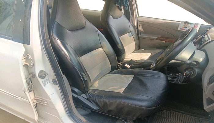 2011 Toyota Etios G, CNG, Manual, 1,36,257 km, interior