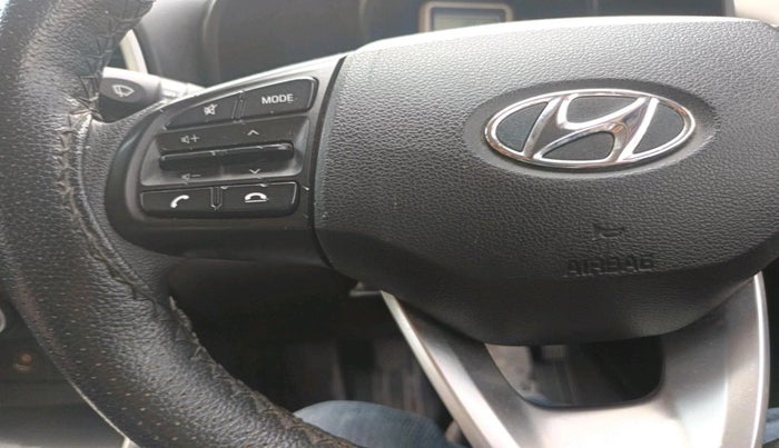 2020 Hyundai VENUE S 1.2, Petrol, Manual, 1,40,254 km, interior