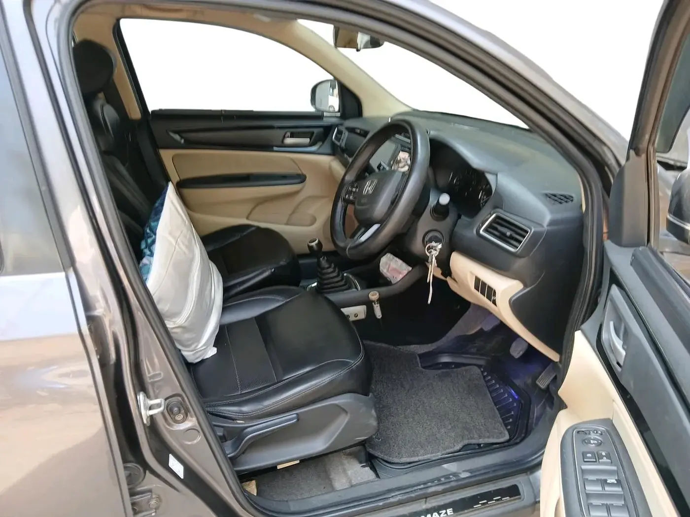2019 Honda Amaze 1.2L I-VTEC S, Petrol, Manual, 59,179 km, interior