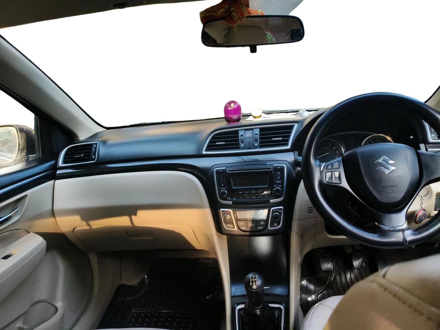 2015 Maruti Ciaz VXI+, Petrol, Manual, 90,621 km, interior