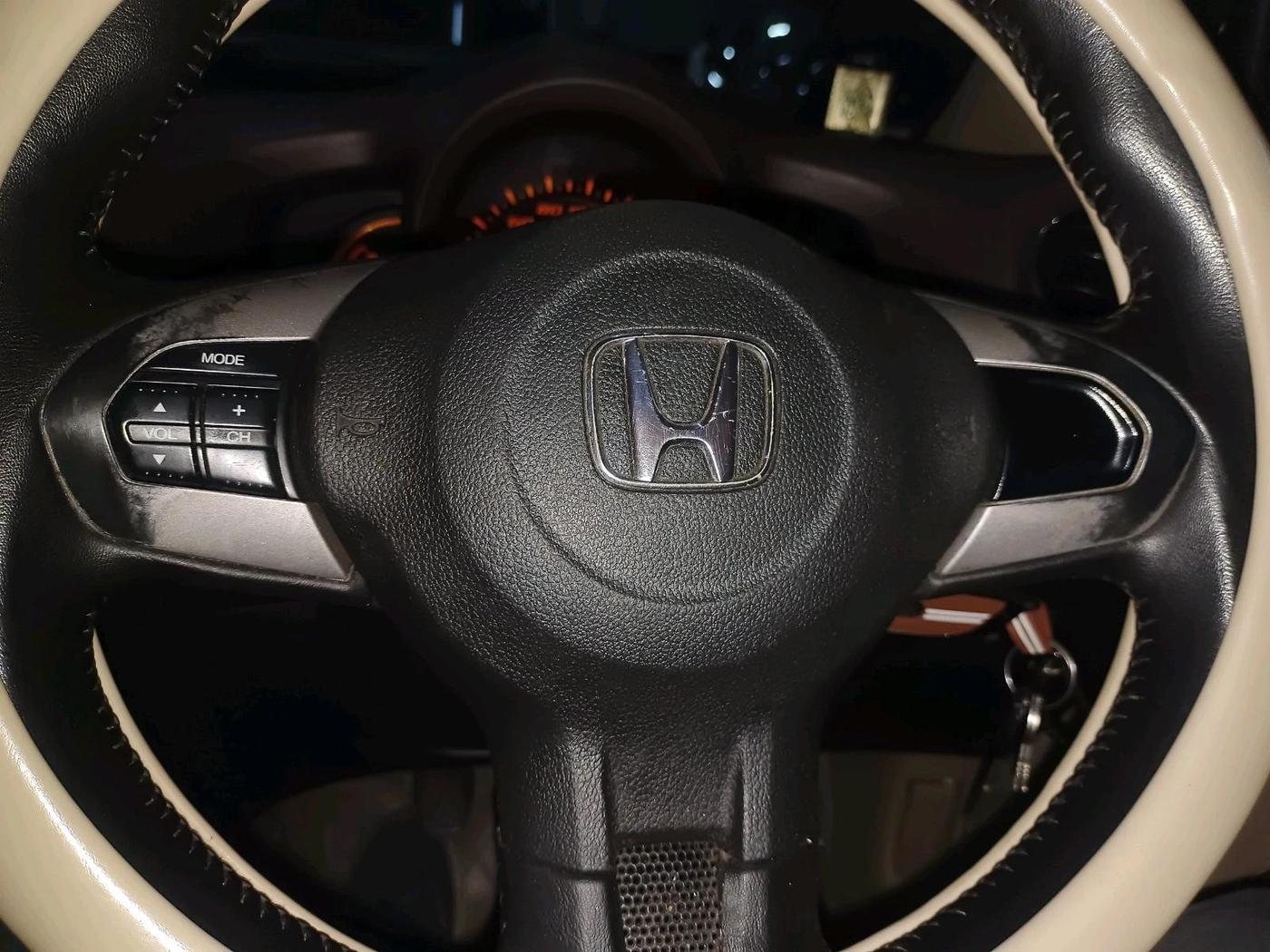 2014 Honda Amaze 1.2L I-VTEC S, Petrol, Manual, 90,530 km, interior