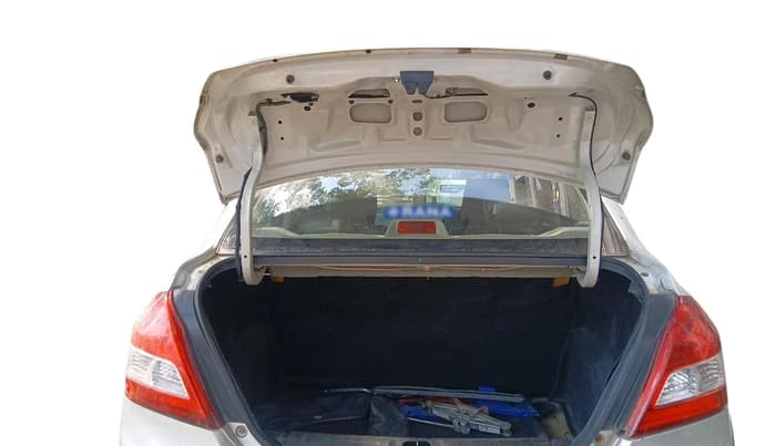 2014 Maruti Swift Dzire VXI, Petrol, Manual, 82,669 km, exterior