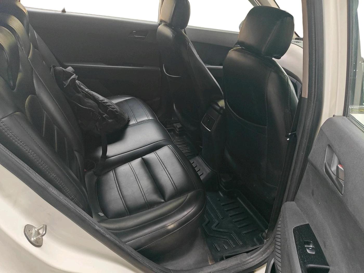 2017 Hyundai Creta E PLUS 1.4 DIESEL, Diesel, Manual, 1,16,546 km, interior