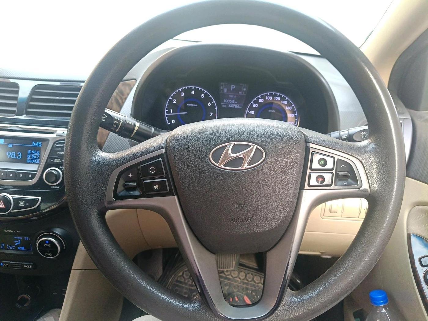 2015 Hyundai Verna FLUIDIC 4S 1.6 VTVT S AT, Petrol, Automatic, 64,784 km, interior